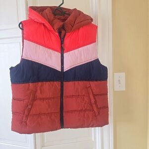 Aeropostale Colorful Hooded Puffer Vest. Never worn